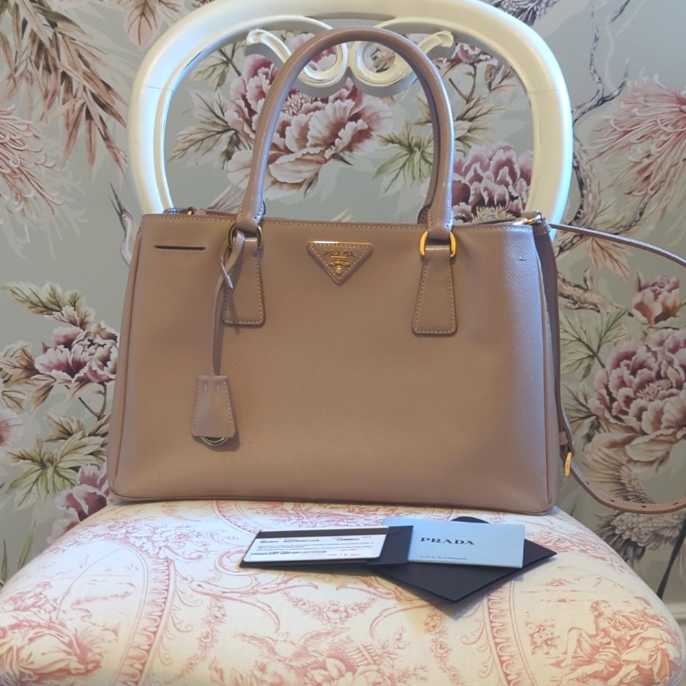 Prada Saffiano Lux Tote in Cammeo